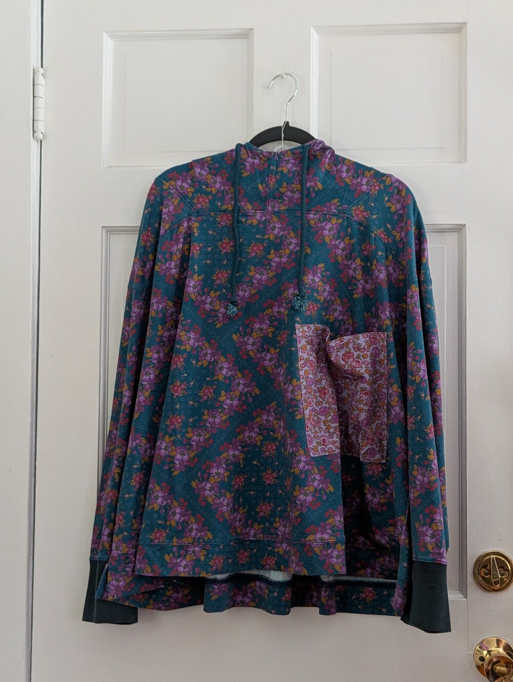 Natural Life NWT Teal Floral Oversized Hoodie Boho Patchwork Pocket Sweatshirt - Picture 2 of 5